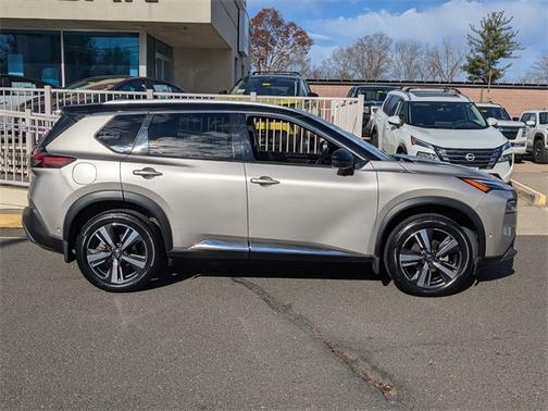2021 Nissan Rogue Platinum