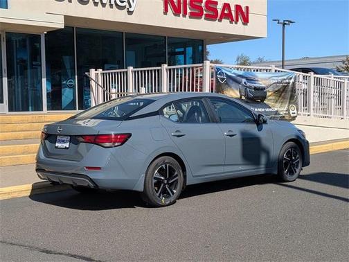 2025 Nissan Sentra SV