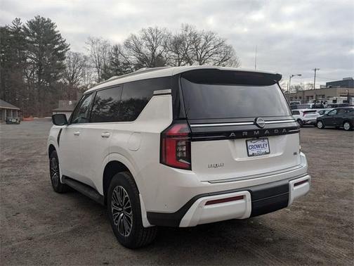 2025 Nissan Armada SL