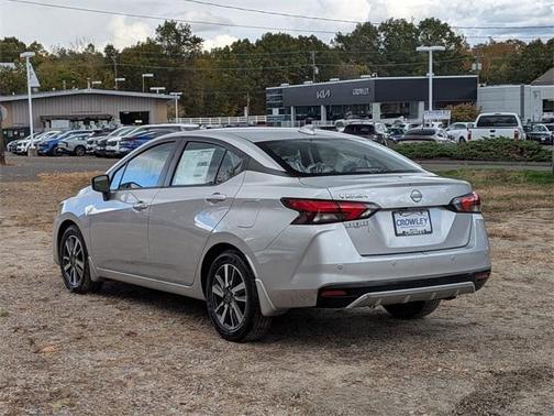 2025 Nissan Versa 1.6 SV