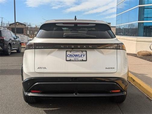 2025 Nissan ARIYA ENGAGE