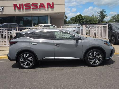 Boulder Gray Pearl 2023 Nissan Murano SL