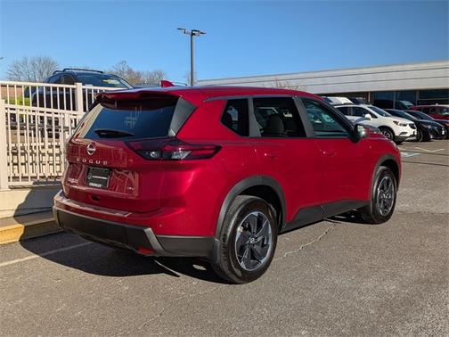 2025 Nissan Rogue SV