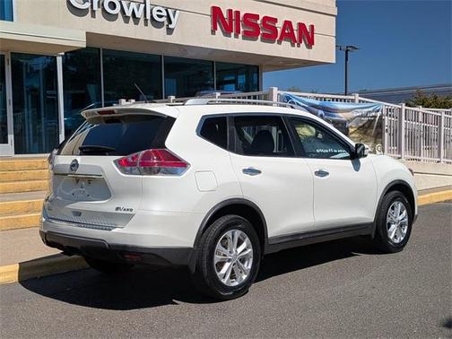 2016 Nissan Rogue SV