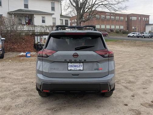 2025 Nissan Rogue Rock Creek