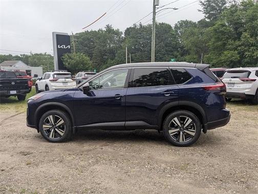 2025 Nissan Rogue SL
