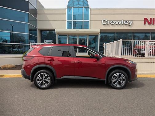 2022 Nissan Rogue SV