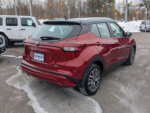 2023 Nissan Kicks SV