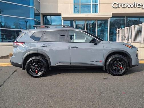 2025 Nissan Rogue Rock Creek