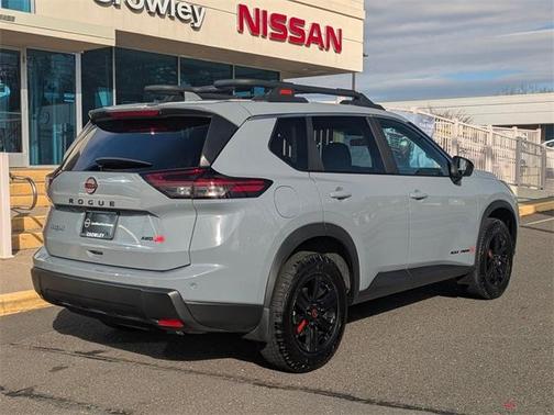 2025 Nissan Rogue Rock Creek
