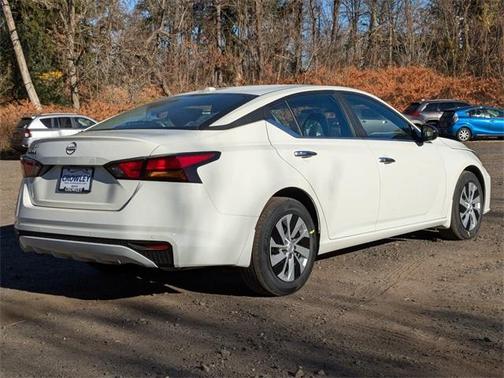 2025 Nissan Altima S