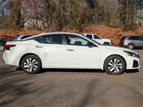2025 Nissan Altima S