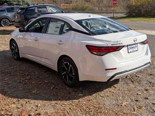 2025 Nissan Sentra SV