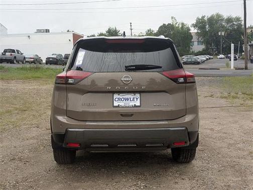 2025 Nissan Rogue SL