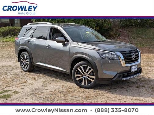 2025 Nissan Pathfinder Platinum