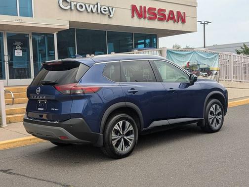 2022 Nissan Rogue SV