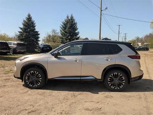 2025 Nissan Rogue Platinum