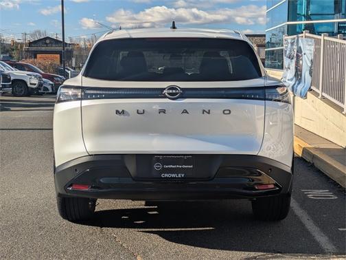 2025 Nissan Murano SV