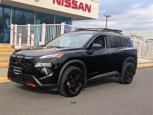 2025 Nissan Rogue Rock Creek