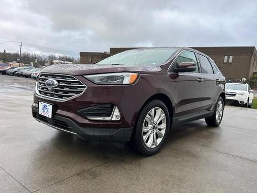2020 Ford Edge Titanium