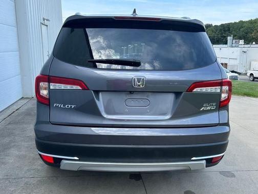 2021 Honda Pilot AWD Elite