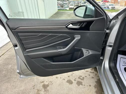 2022 Volkswagen Jetta 1.5T SEL