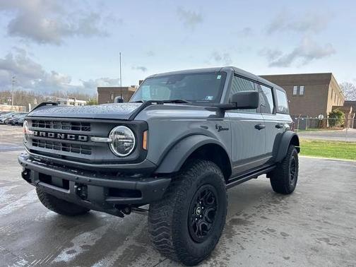2022 Ford Bronco Black Diamond