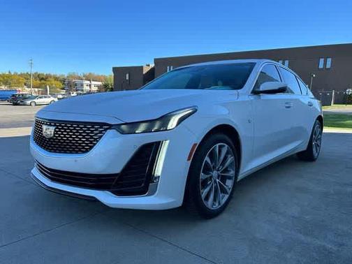 2023 Cadillac CT5 Premium Luxury