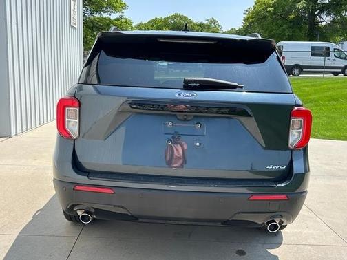 2022 Ford Explorer ST-LINE