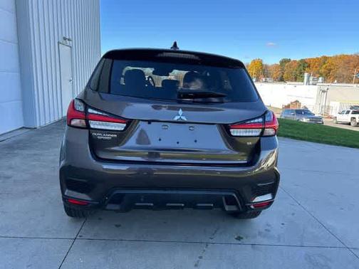 2024 Mitsubishi Outlander Sport SE