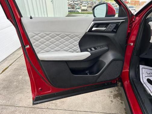 2024 Mitsubishi Outlander PHEV SEL