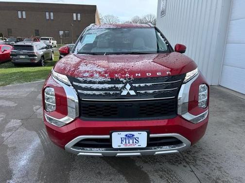 2024 Mitsubishi Outlander PHEV SEL