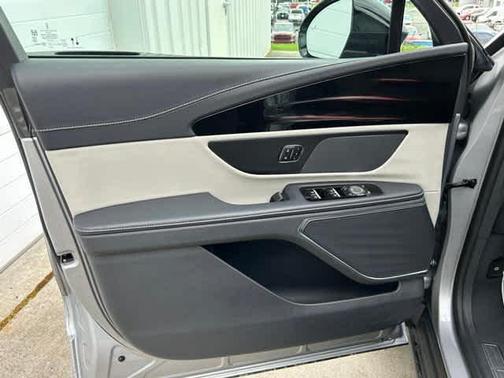 2024 Lincoln Nautilus Premiere