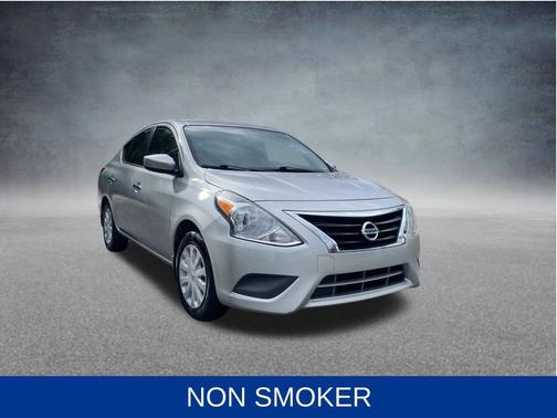 2016 Nissan Versa 1.6 SV
