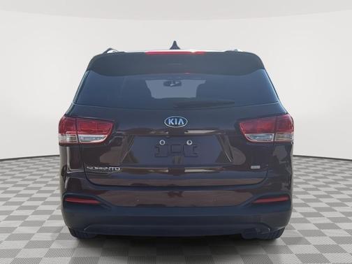 Sangria 2017 Kia Sorento LX