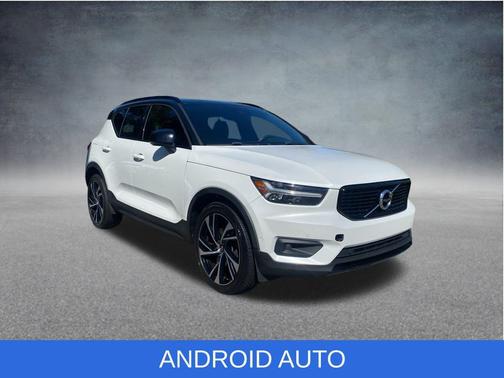2019 Volvo XC40 T5 R-Design