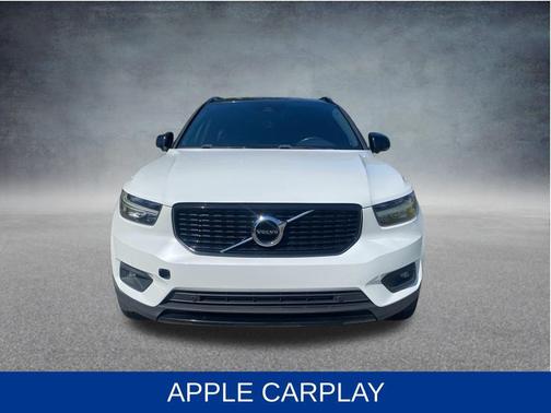 2019 Volvo XC40 T5 R-Design
