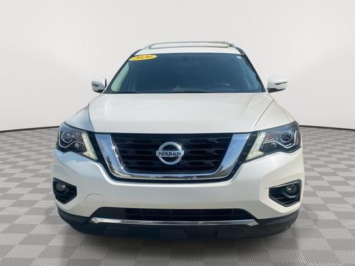 2020 Nissan Pathfinder Platinum 2WD
