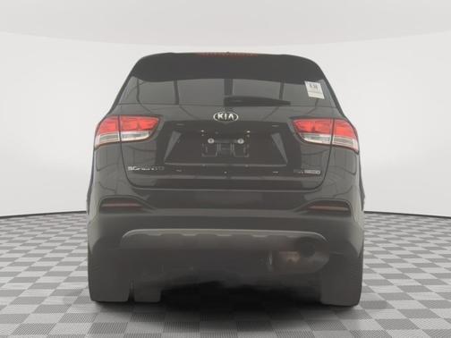 2018 Kia Sorento EX