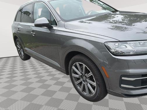 Gray 2018 Audi Q7 3.0T Premium Plus