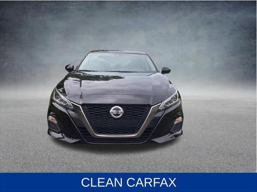 2021 Nissan Altima SR FWD