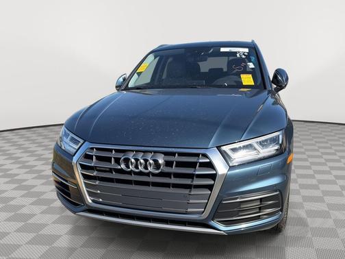 Utopia Blue Metallic 2018 Audi Q5 2.0T Premium Plus