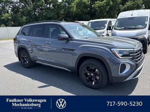 2025 Volkswagen Atlas 2.0T Peak Edition