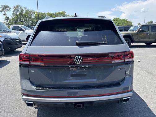 2025 Volkswagen Atlas 2.0T Peak Edition