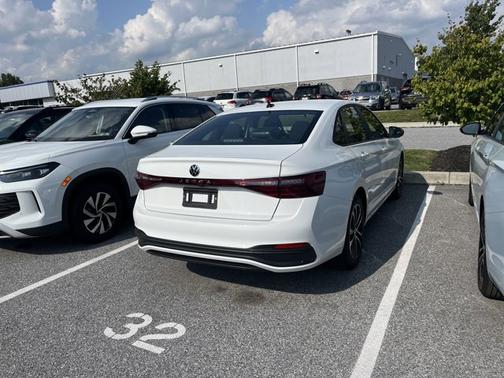 2025 Volkswagen Jetta Sport