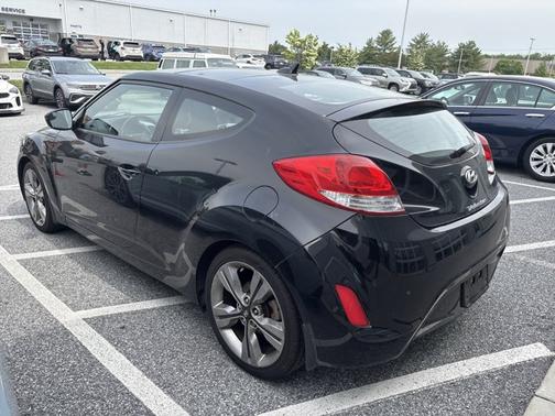 2016 Hyundai Veloster Base