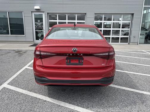 2025 Volkswagen Jetta SE