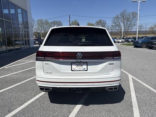 2025 Volkswagen Atlas 2.0T SEL Premium R-Line