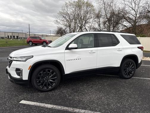 2022 Chevrolet Traverse RS