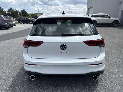 2025 Volkswagen Golf GTI Autobahn